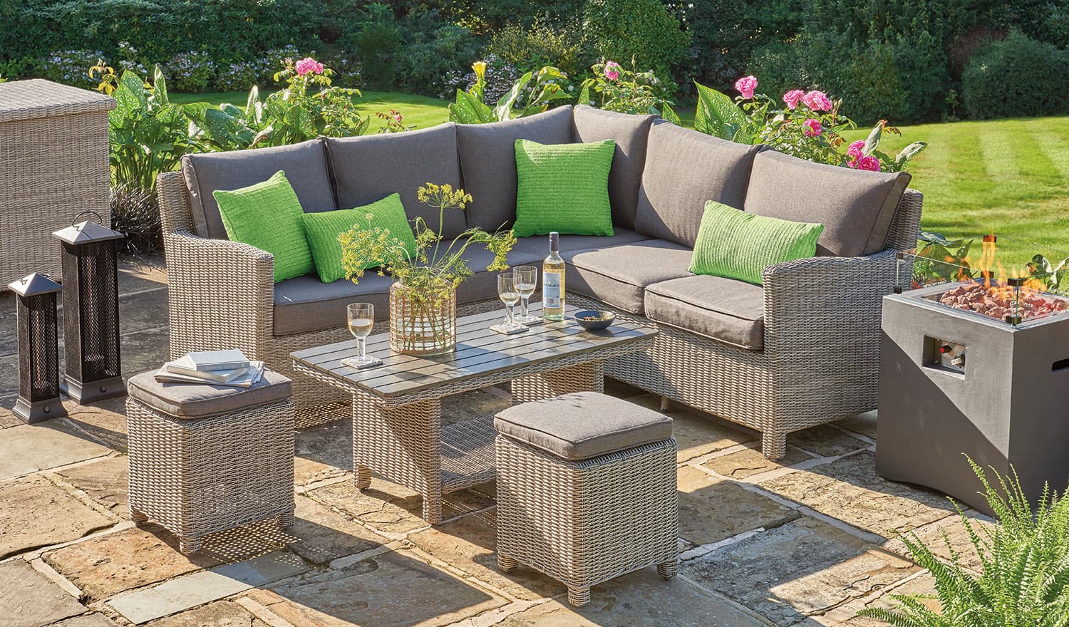 Luxury Outdoor Furniture Dubai